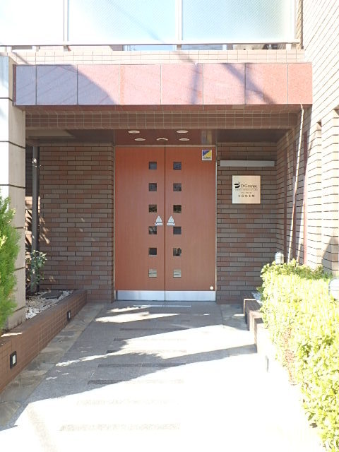 ��ʌ��������܎s��{����ؒ��S���ڂ̃}���V�����̃G���g�����X