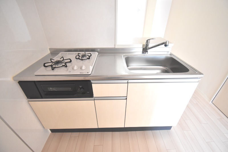 ��ʌ�����s�厚���s�g���̃A�p�[�g�̃L�b�`��