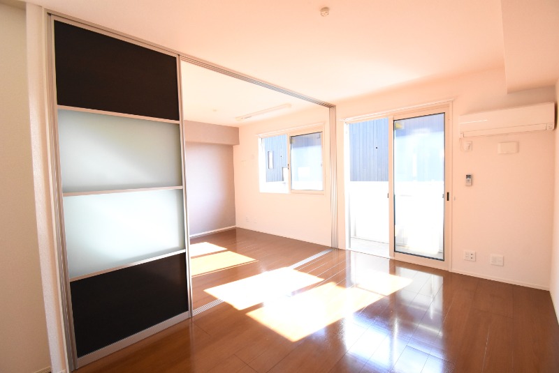 ��ʌ��������܎s������x�蒬�̃A�p�[�g�̂��̑������E�X�y�[�X