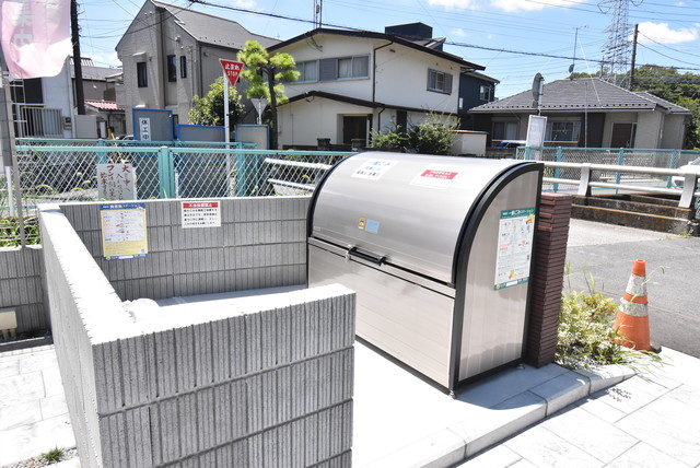 ��ʌ�����s�厚���s�g���̃A�p�[�g�̂��̑�