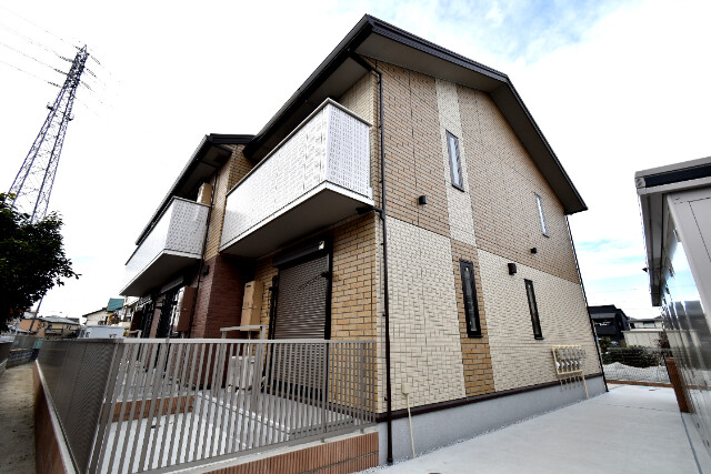 ��ʌ�����s�ٍ��P����5-25�̃A�p�[�g�̌����O��