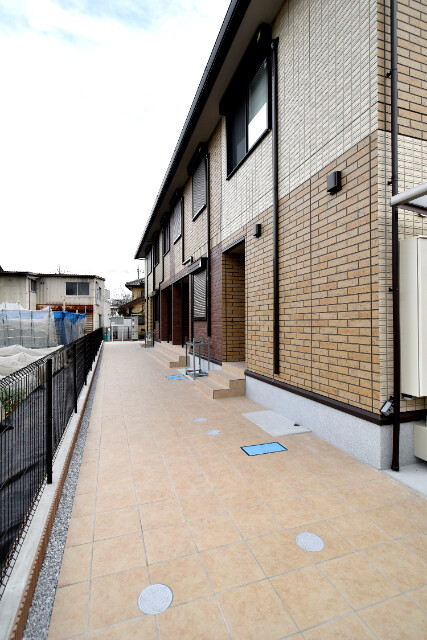 ��ʌ�����s�ٍ��P���ڂ̃A�p�[�g�̃G���g�����X