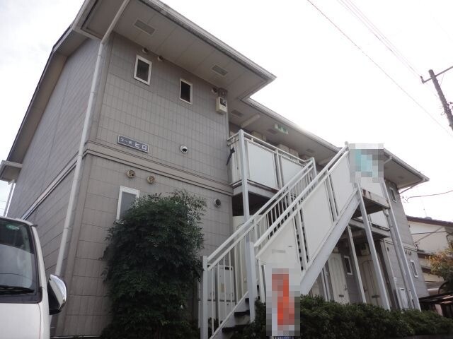 ��ʌ��������܎s�k��ޗǒ��̃A�p�[�g�̌����O��