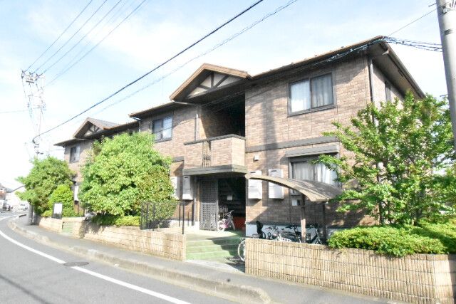 ��ʌ�����s���s�o�H�T����5-1�̃A�p�[�g�̌����O��