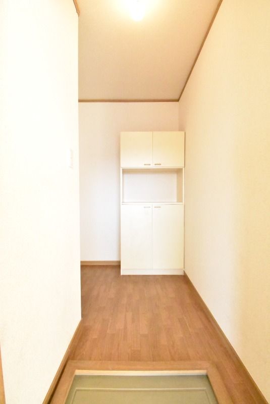 ��ʌ������s�ٓV�T���ڂ̃A�p�[�g�̌���