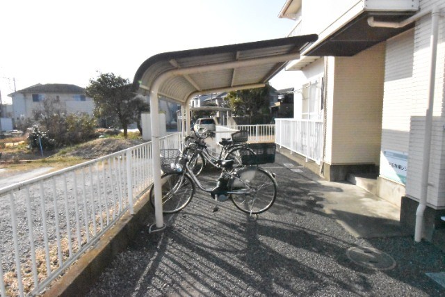 ��ʌ������s�ٓV�T���ڂ̃A�p�[�g�̂��̑�