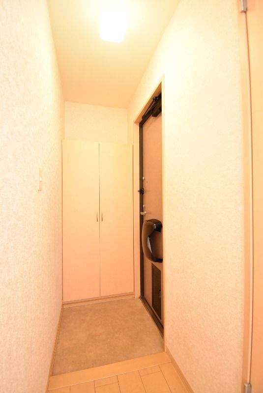 ��ʌ�����s������U���ڂ̃A�p�[�g�̌���