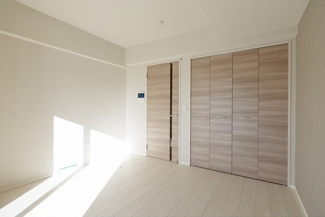 ��ʌ��������܎s��{�扺���Q���ڂ̃}���V�����̋��ԁE���r���O