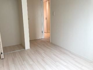 ��ʌ��t�����s�Ԑς̃A�p�[�g�̂��̑������E�X�y�[�X