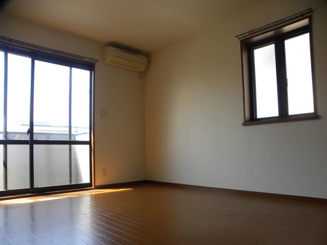 ��ʌ������s�����̃A�p�[�g�̂��̑�