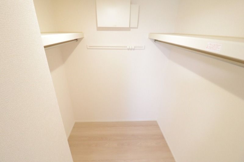 ��ʌ��z�J�s���C�N�^�E���Q���ڂ̃A�p�[�g�̎��[