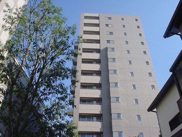 ��ʌ��������܎s�Y�a�撇���Q����4-10�̃}���V�����̌����O��