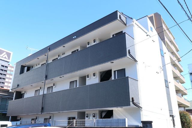 ��ʌ��������܎s��{��{���S����53-2�̃A�p�[�g�̌����O��