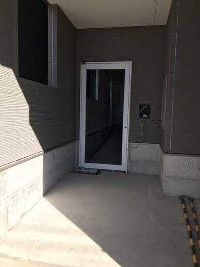 ��ʌ��������܎s�΋�����S���ڂ̃A�p�[�g�̃G���g�����X