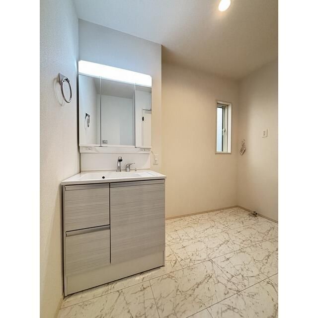 ��ʌ��������܎s�΋�厚��Ԗ؂̈�ˌ��Ă̐��ʏ�