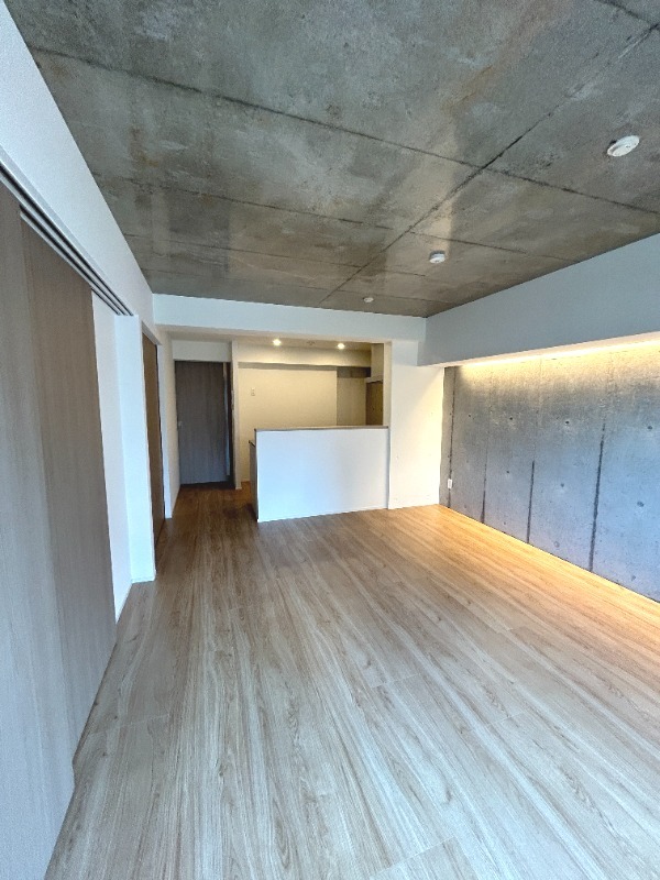 ��ʌ��������܎s��{��㏬���̃}���V�����̋����E���r���O