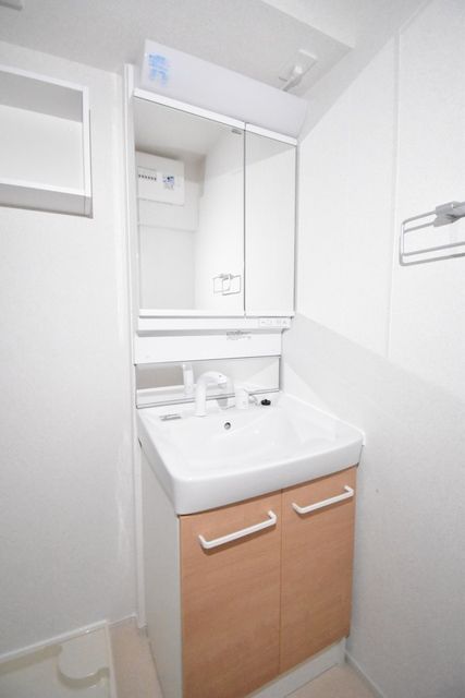 ��ʌ��������܎s�΋挴�R�P���ڂ̃A�p�[�g�̐��ʏ�