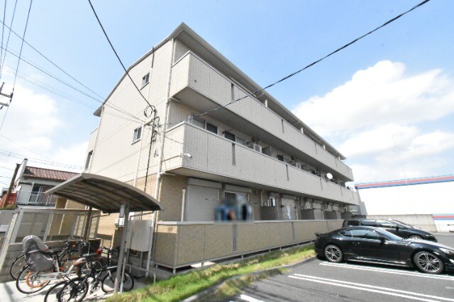 ��ʌ������s���]�U����4-41�̃A�p�[�g�̌����O��