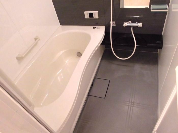 ��ʌ������s���]�U���ڂ̃A�p�[�g�̃o�X