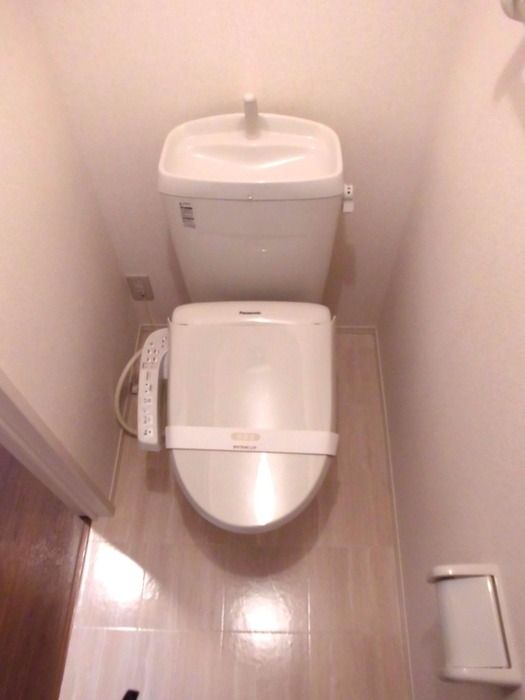 ��ʌ������s���]�U���ڂ̃A�p�[�g�̃g�C��