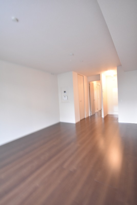 ��ʌ��������܎s�k����i���Q���ڂ̃A�p�[�g�̋��ԁE���r���O