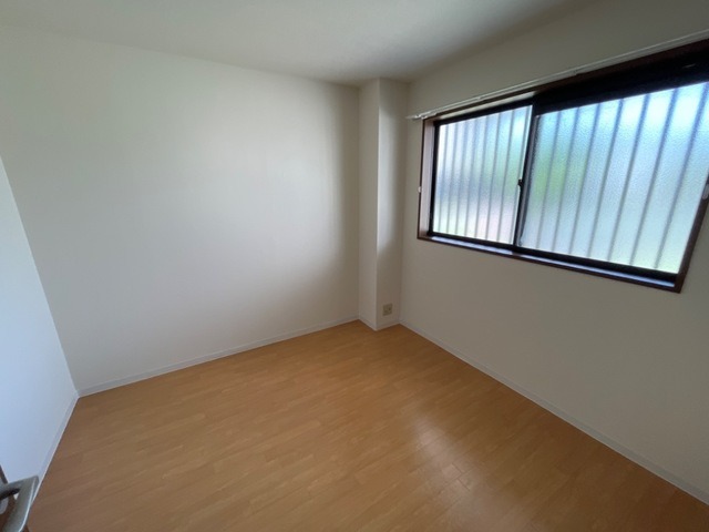 ��ʌ��������܎s�k��~�͒��̃A�p�[�g�̂��̑������E�X�y�[�X