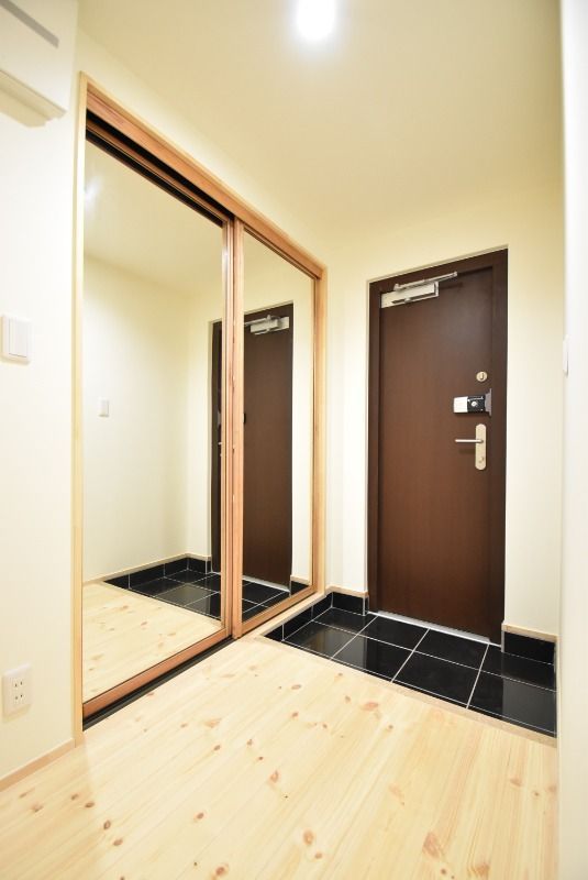 ��ʌ�����s������T���ڂ̃A�p�[�g�̌���