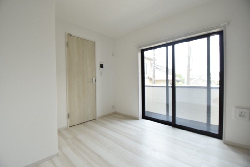 ��ʌ��������܎s��������S���ڂ̃A�p�[�g�̋��ԁE���r���O