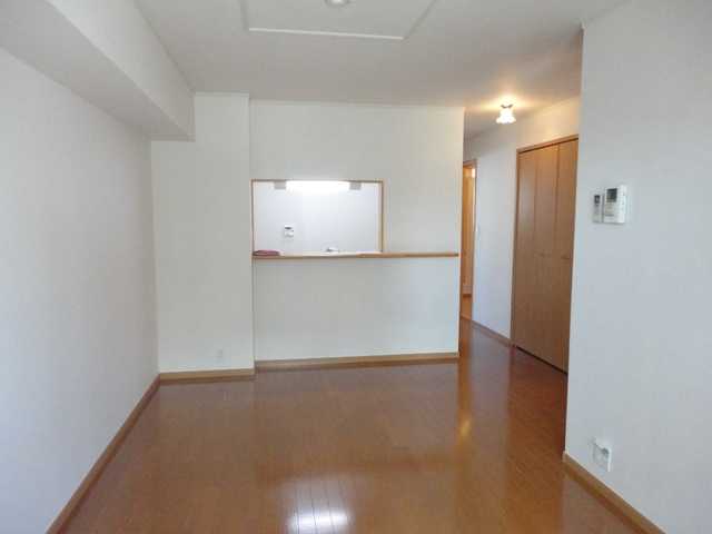 ��ʌ��������܎s��{��O���S���ڂ̃A�p�[�g�̋��ԁE���r���O