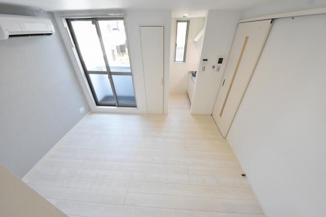 ��ʌ��������܎s����厚�w��̕ʏ��̃A�p�[�g�̋��ԁE���r���O