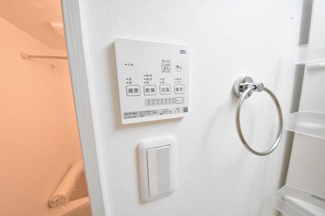 ��ʌ��������܎s����厚�w��̕ʏ��̃A�p�[�g�̂��̑��ݔ�