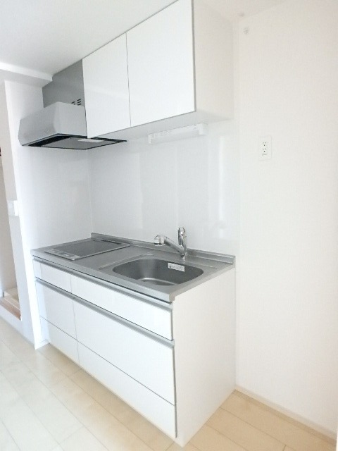 ��ʌ��������܎s�k����i���Q���ڂ̃}���V�����̃L�b�`��