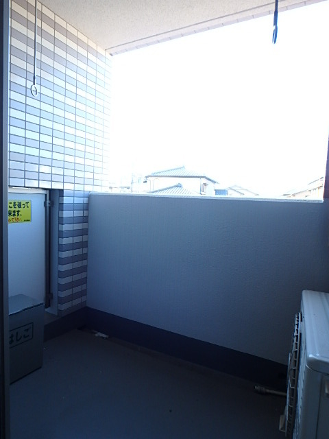 ��ʌ��������܎s�k����i���Q���ڂ̃}���V�����̃o���R�j�[