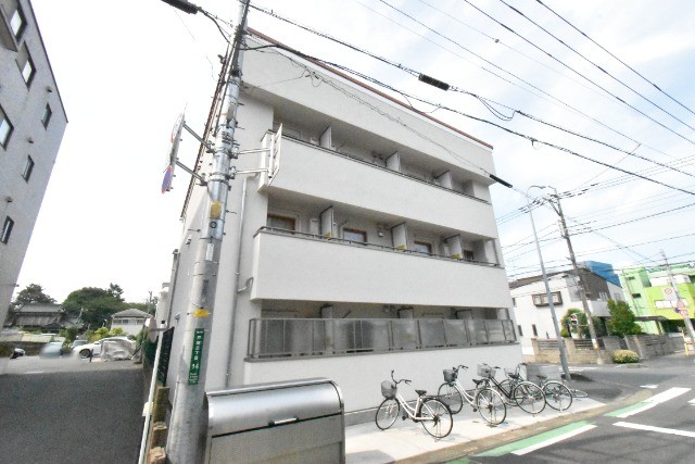 ��ʌ�����s�˒˂R����14-19�̃A�p�[�g�̌����O��