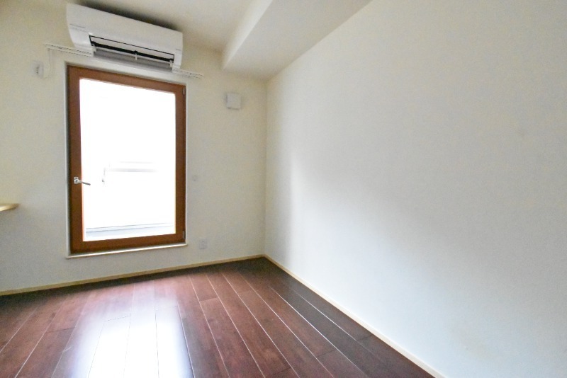 ��ʌ�����s�˒˂R���ڂ̃A�p�[�g�̂��̑������E�X�y�[�X