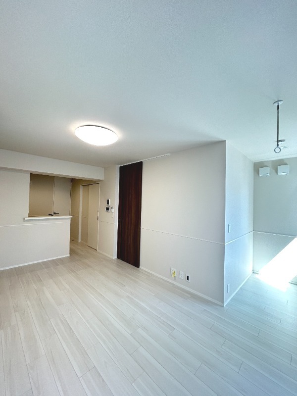 ��ʌ��������܎s��{��匴�U���ڂ̃}���V�����̋����E���r���O