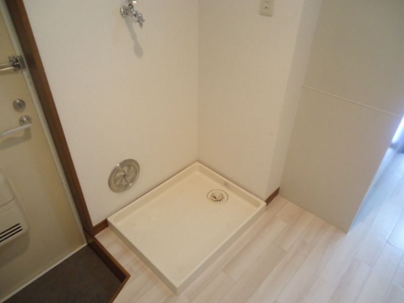 ��ʌ��������܎s��{��V�����P���ڂ̃A�p�[�g�̂��̑�