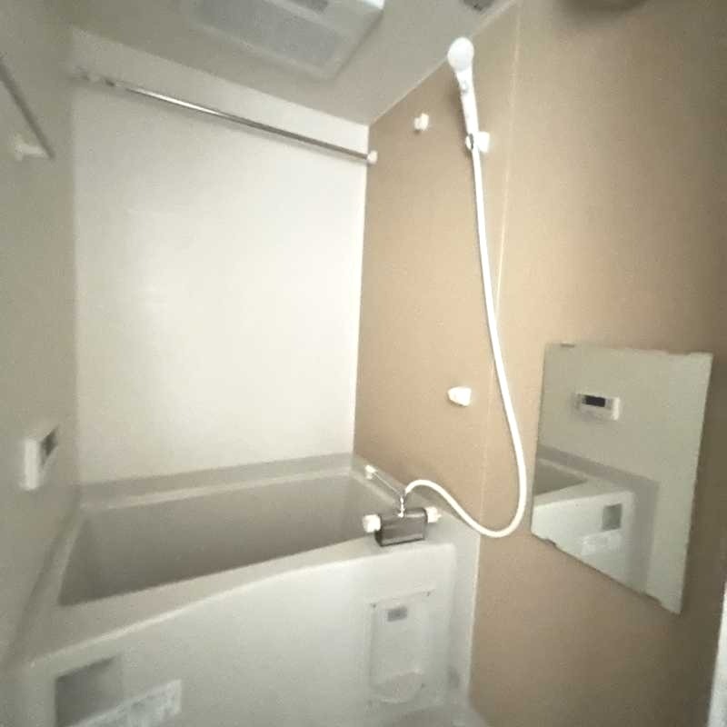 ��ʌ��������܎s������x�蒬�̃A�p�[�g�̃o�X