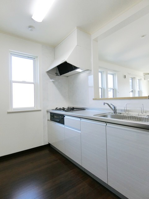 ��ʌ��������܎s�k��听���S���ڂ̃A�p�[�g�̃L�b�`��