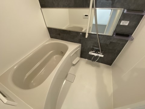 ��ʌ�����s�V�䒬�̃A�p�[�g�̃o�X