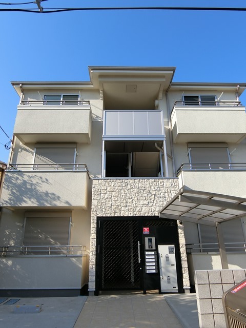 ��ʌ��������܎s�k��听���S���ڂ̃A�p�[�g�̌����O��