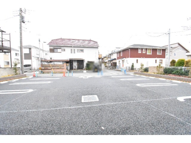 ��ʌ��������܎s��΋搼���R���ڂ̃A�p�[�g�̒��ԏ�