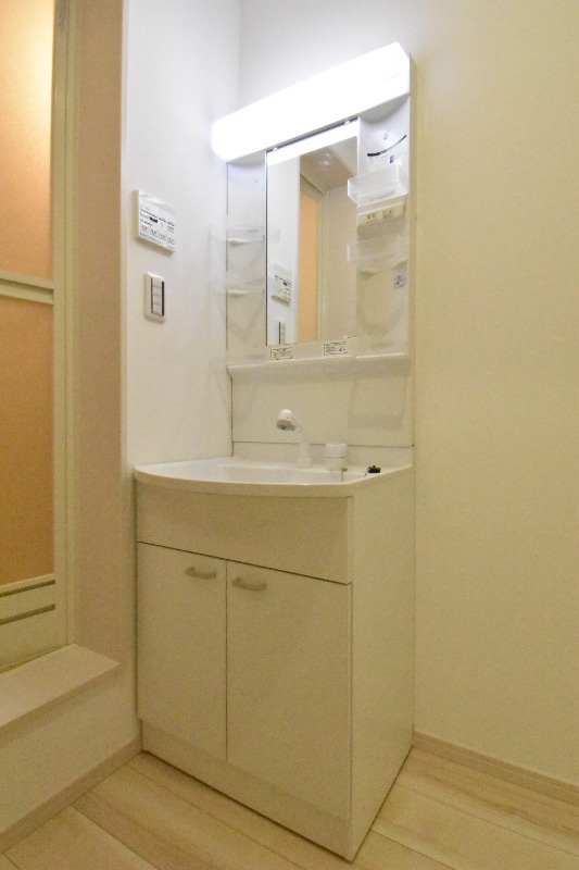 ��ʌ��������܎s������ۃ��蒬�̃A�p�[�g�̐��ʏ�