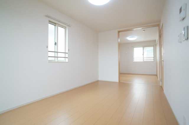 ��ʌ��������܎s��{��O���S���ڂ̃A�p�[�g�̂��̑������E�X�y�[�X