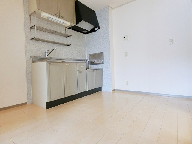 ��ʌ��������܎s������厚���[��̃A�p�[�g�̋��ԁE���r���O