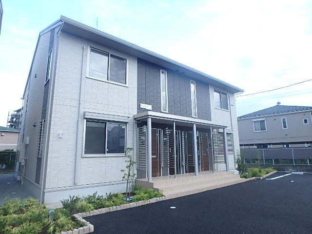 ��ʌ�����s�厚���s�̃A�p�[�g�̌����O��