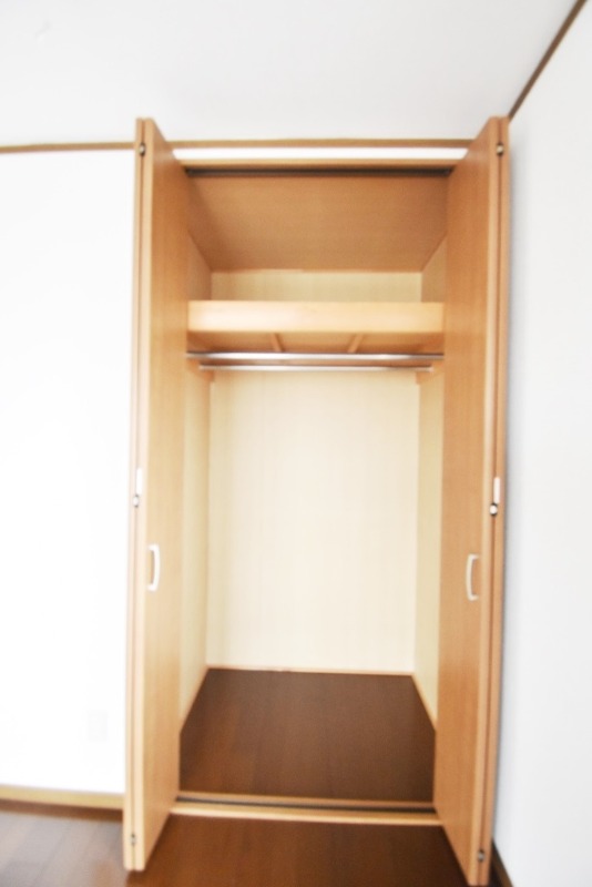 ��ʌ��������܎s��{��O���P���ڂ̃A�p�[�g�̎��[