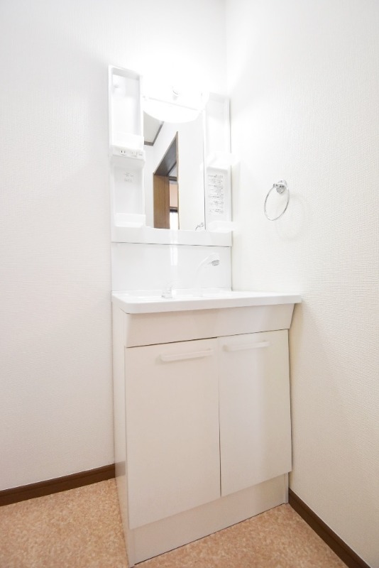 ��ʌ��������܎s��{��O���P���ڂ̃A�p�[�g�̐��ʏ�