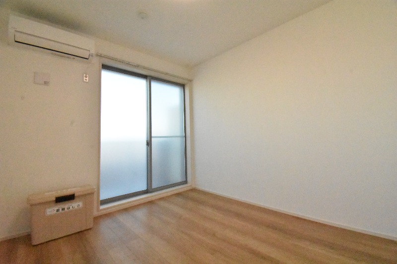 ��ʌ��������܎s��΋搼���R���ڂ̃A�p�[�g�̋��ԁE���r���O