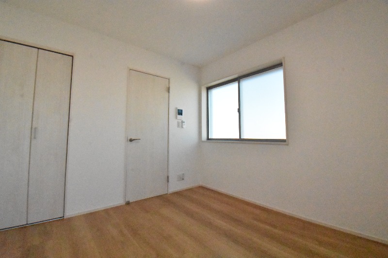 ��ʌ��������܎s��΋搼���R���ڂ̃A�p�[�g�̋����E���r���O